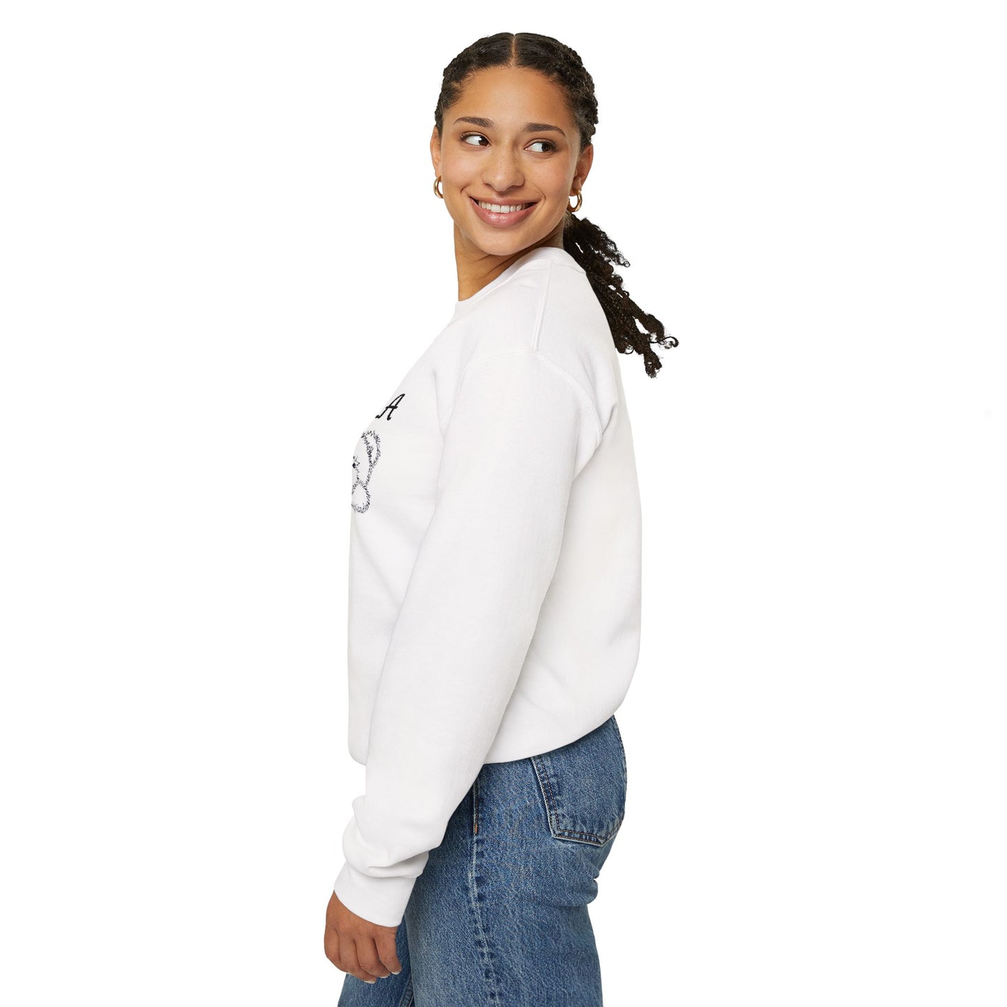 Mama Bear | Embroidery | Sweatshirt | Cute | Mother's Day Present |