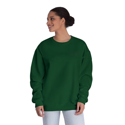 Golf | Dog | Sweatshirt | Retro | Golden Retriever | Putting | Titos
